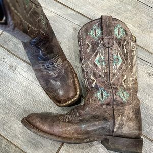 Roper boots- worn a handful of times and they have pockets on the inside.